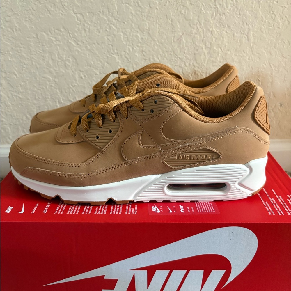 Nike Air Max 90 Premium Flax‼️STEAL‼️Size 10.5M